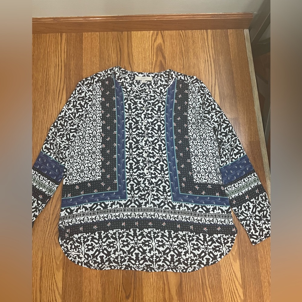 LOFT BLOUSE!